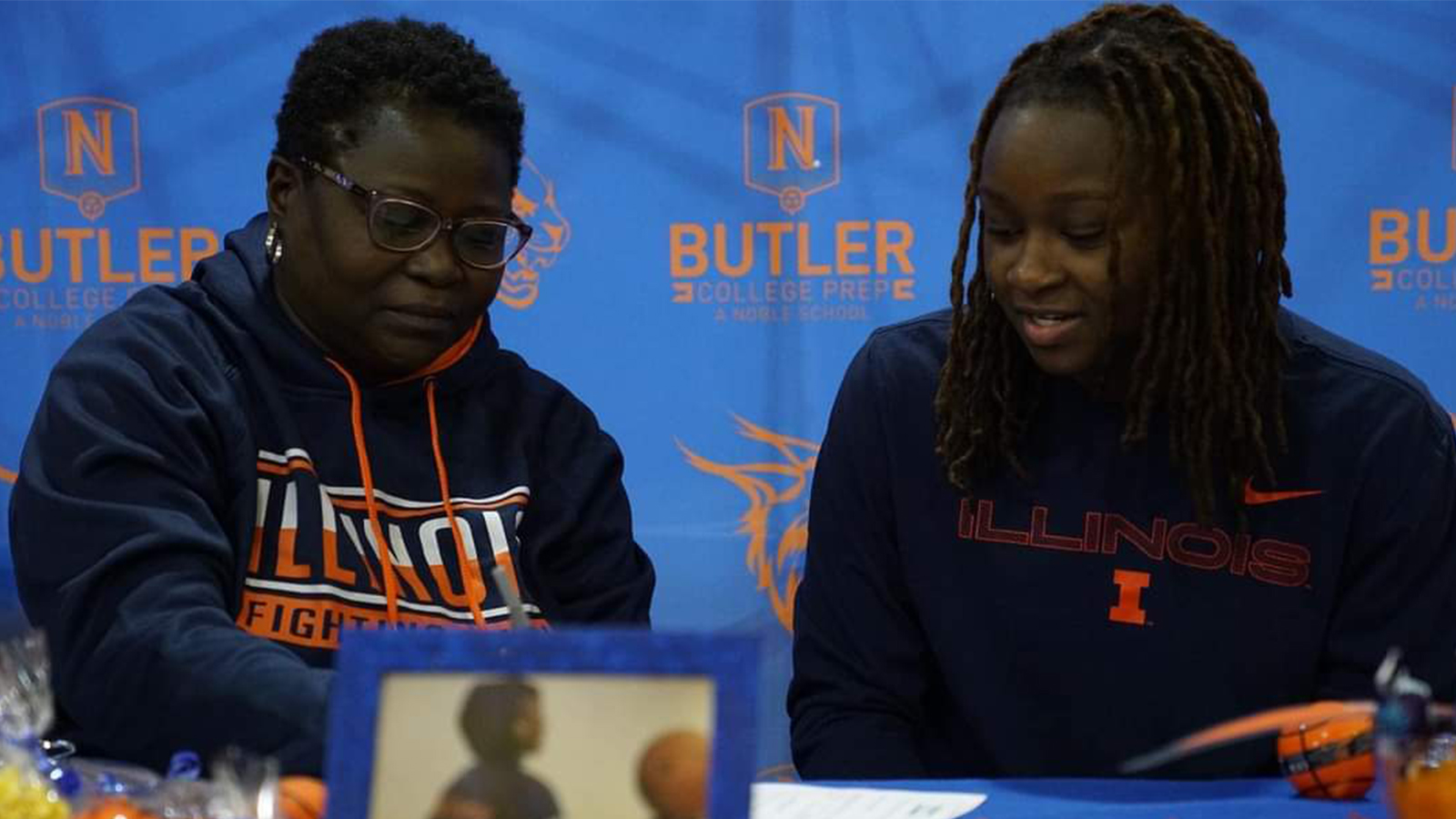 Camille Jackson Makes History, Signs with University of Illinois!